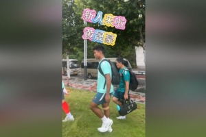 黃晟豪加入國足備戰訓練，他與戴偉濬粵語普通話無縫啣接交流